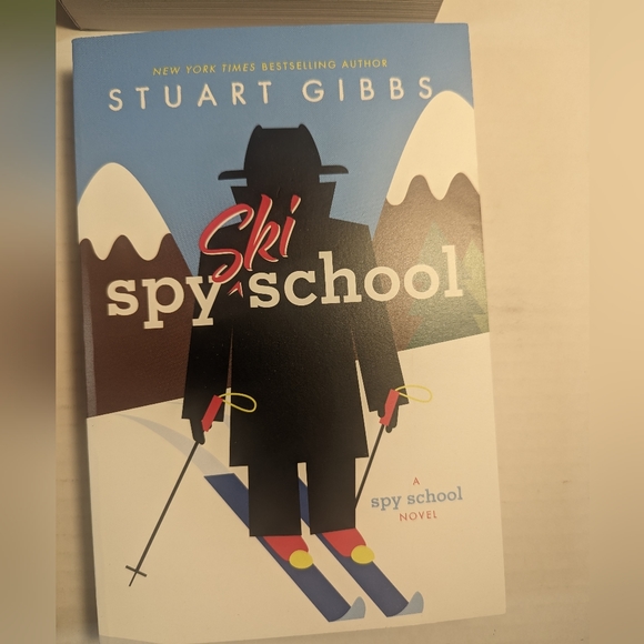 Stuart Gibbs Spy School Chapter Books 4 books English Paperback - Picture 8 of 14